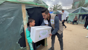 Al-Bahjah Distribusikan Paket Peduli Palestina, Disambut Hangat di Gaza