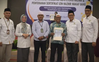 BWI Adakan Pembinaan dan Serah Sertifikat Nazhir Wakaf Uang di Bekasi