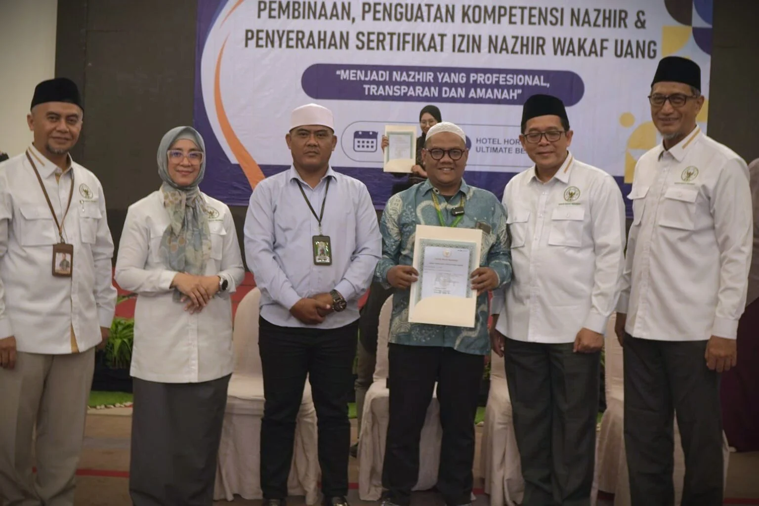 BWI Adakan Pembinaan dan Serah Sertifikat Nazhir Wakaf Uang di Bekasi