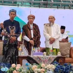 Ribuan Jamaah Hadiri Maulid Akbar Al-Bahjah Batang, Ulama Serukan Sedekah dan Kerukunan Umat